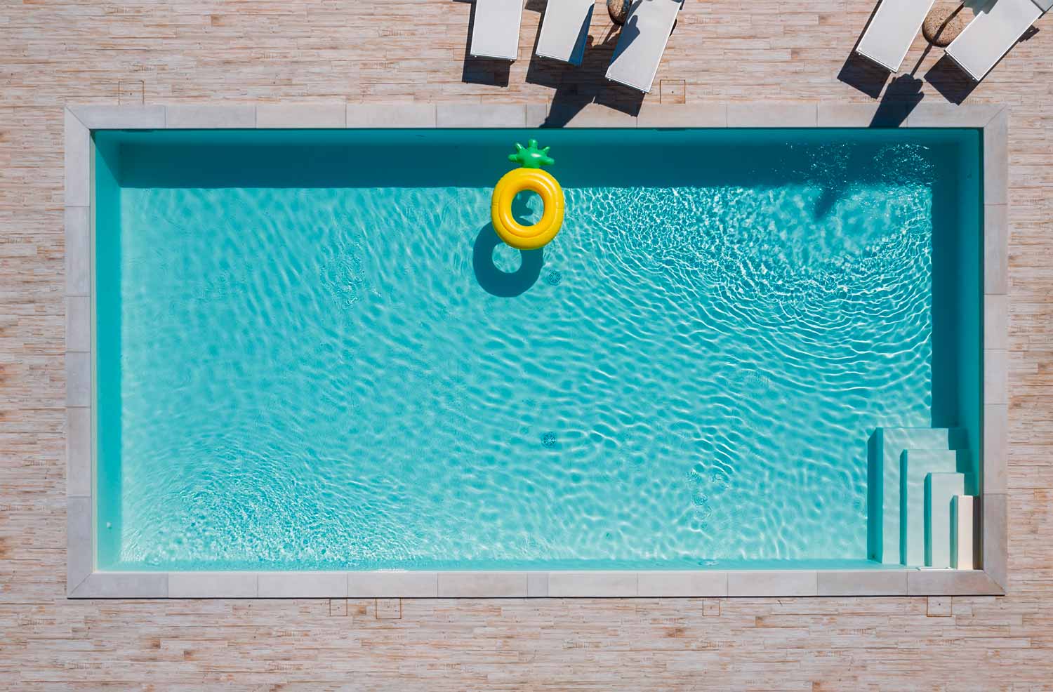 6 solutions pour chauffer sa piscine